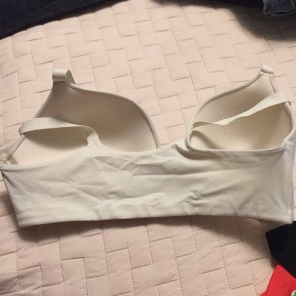Modern movement bra - Picture 2 of 2